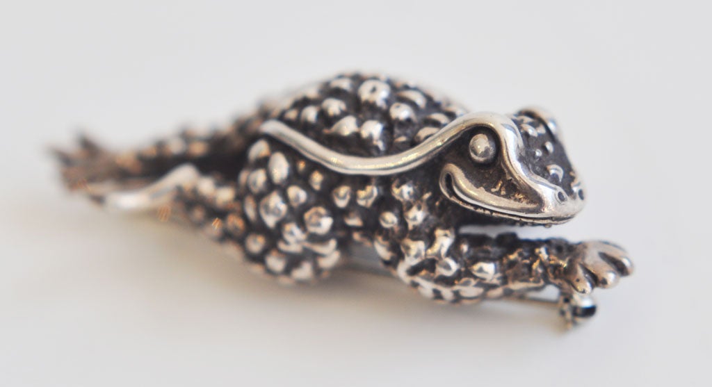Iconic Kieselstein-Cord sterling silver frog pin. Signed and dated 1996.