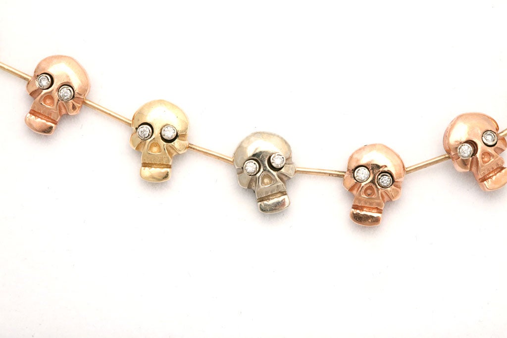 skull gold necklace