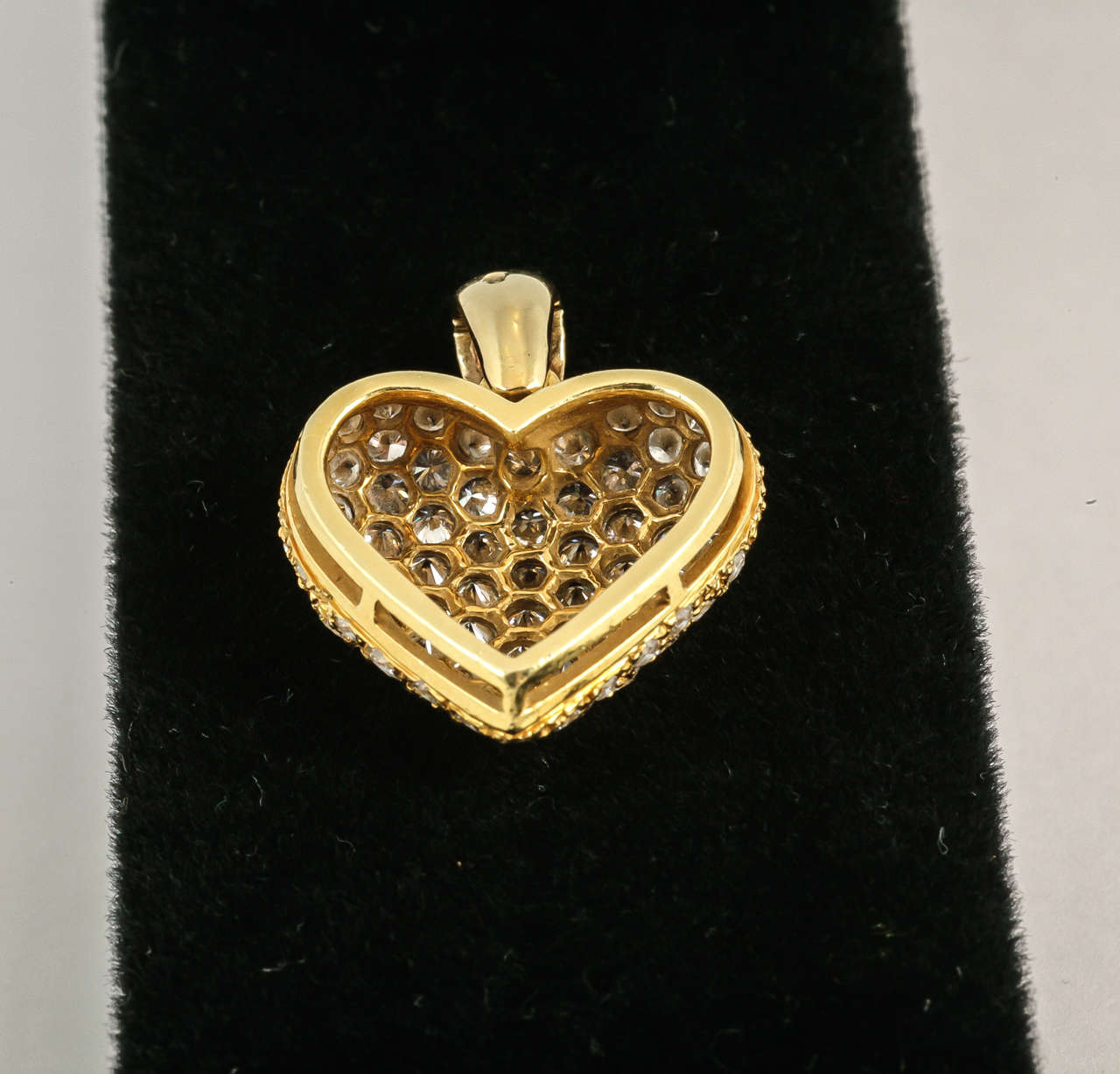 Women's Pave Set Brilliant Cut Diamond Heart Pendant