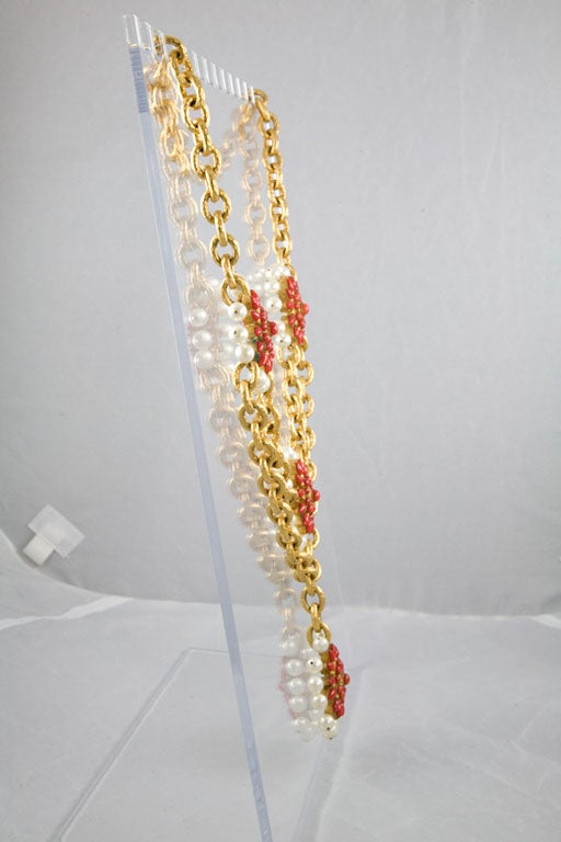 Women's Chanel Stunning Poured  Glass and Pearl Runway Necklace For Sale