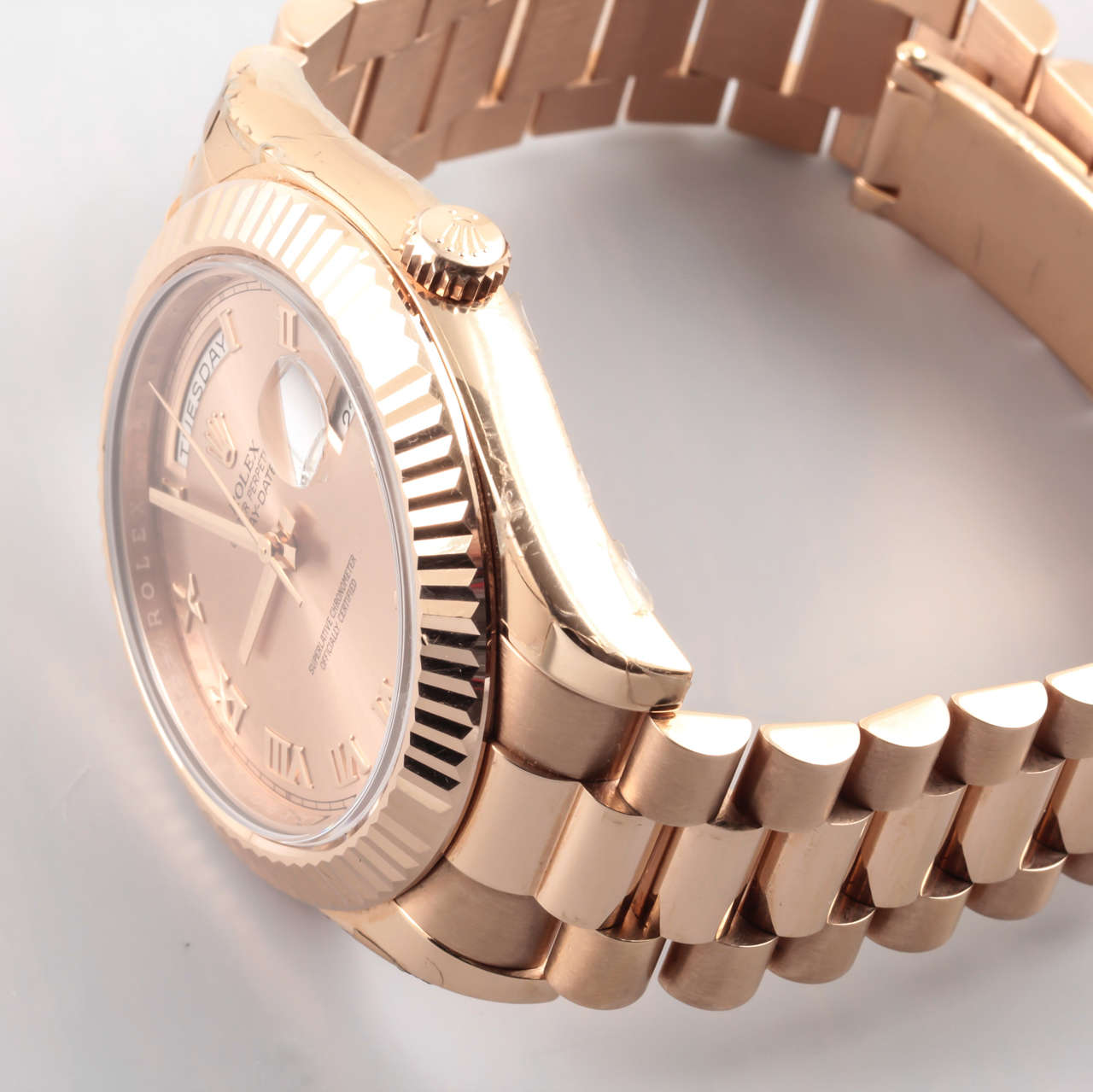 Rolex Rose Gold Day-Date II Wristwatch circa 2000s In Excellent Condition For Sale In New York, NY