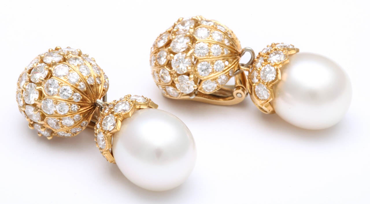 Van Cleef & Arpels Diamond Cultured Pearl Earrings In Excellent Condition In New York , NY