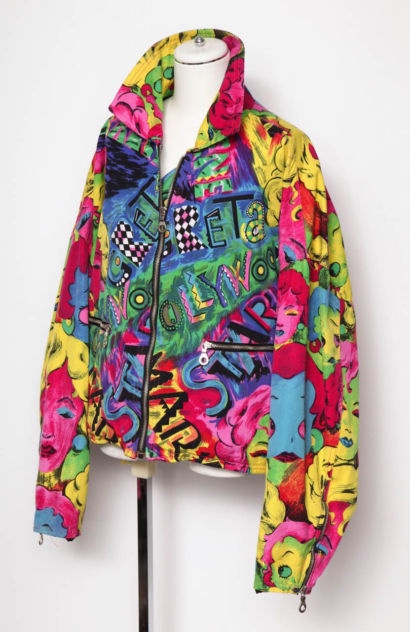 Rare Versace Jeans Couture Monroe & Betty Boop Print Bomber Jacket In Excellent Condition In Chicago, IL