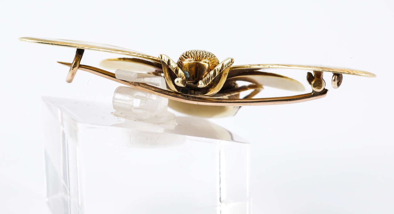 Women's Victorian Gold Bee Brooch For Sale