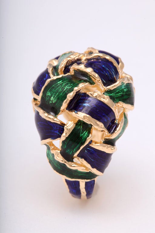 Women's 1960s Moderne Woven Green and Blue Enamel Gold Dome Ring