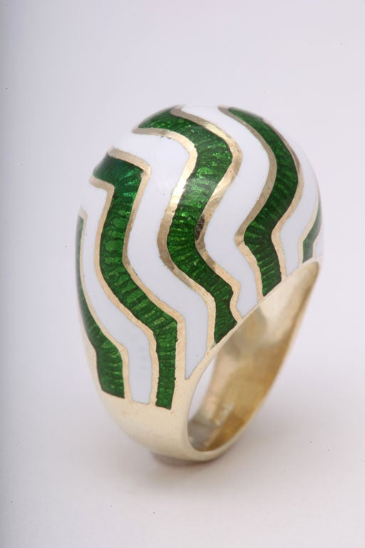 green enamel ring