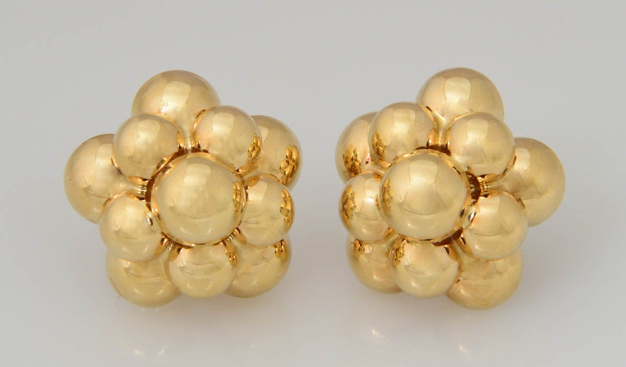 Highly Stylized Gold Bubble Ball Earrings In Excellent Condition In Miami Beach, FL