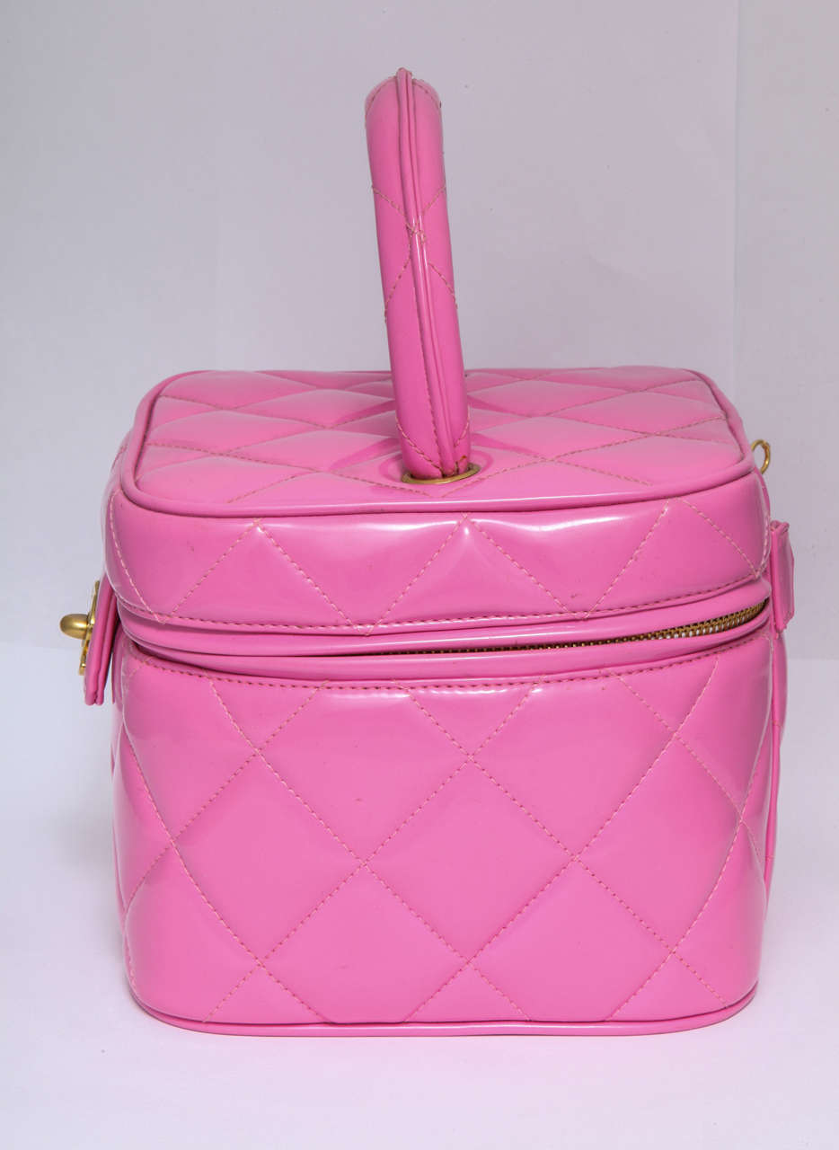 Chanel 1995 Pink Heart Mirror Vanity Case Bag at 1stDibs  chanel pink vanity  case, chanell heart shaped bag, chanel 1995 heart bag