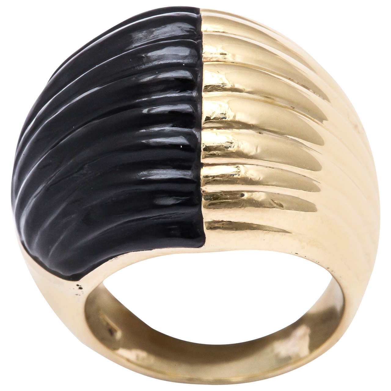 Bold Onyx Gold Ribbed Ring For Sale