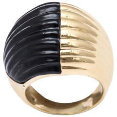 Vintage Bold Onyx Gold Ribbed Ring