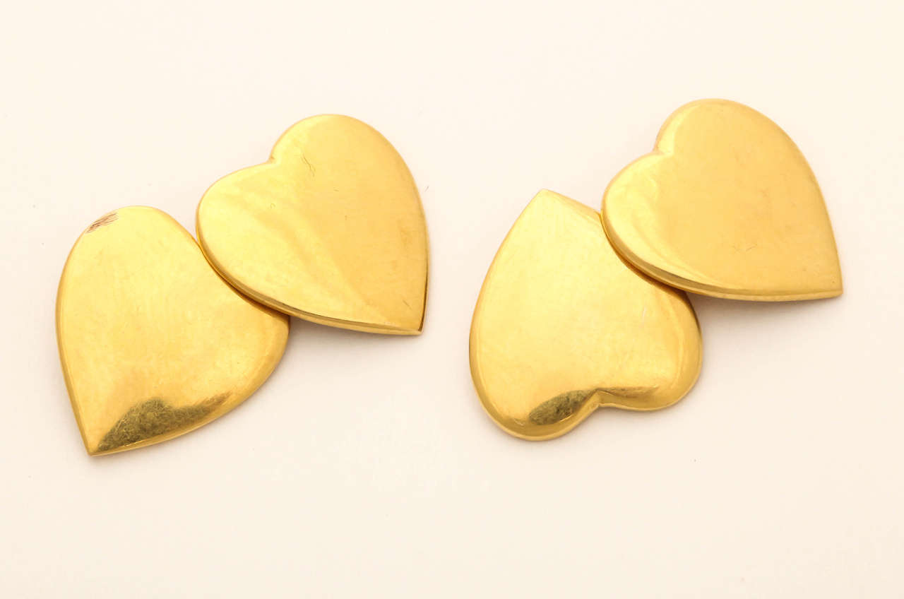 Wonderful heart shaped 18k gold cufflinks made in Japan
