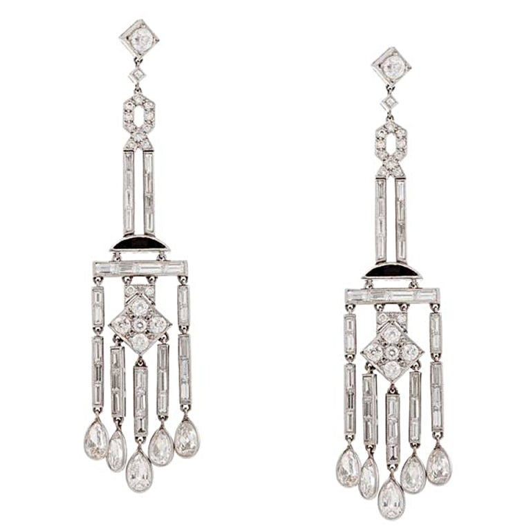 Striking Art Deco Platinum, Diamond and Onyx Chandelier Earrings For Sale
