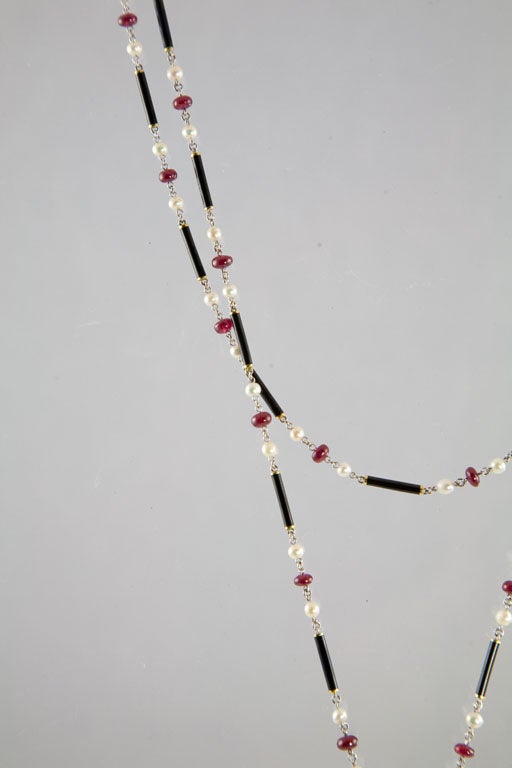 Contemporary Gorgeous Ruby Tassel Necklace For Sale