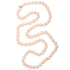 CHANEL  Long Pearl Necklace