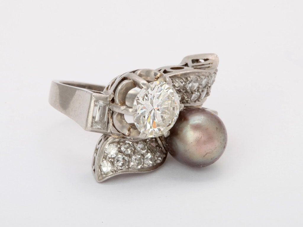 Women's South Sea Pearl And Diamond Cocktail Ring For Sale