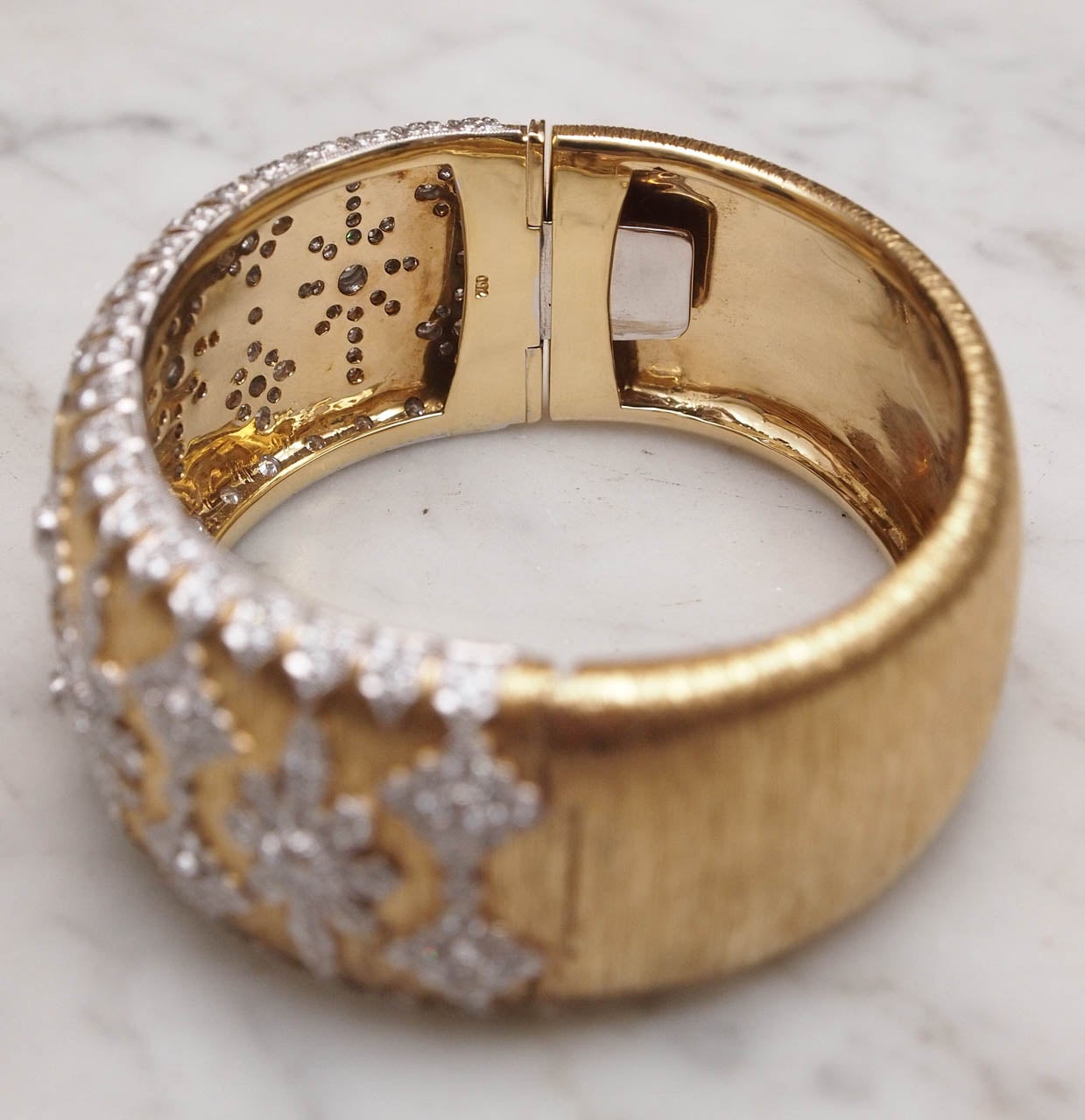 Diamond Gold Cuff Bracelet In Excellent Condition In New Orleans, LA