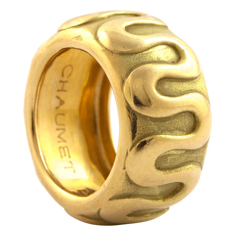 Elegant "Chaumet" 18K Gold ring