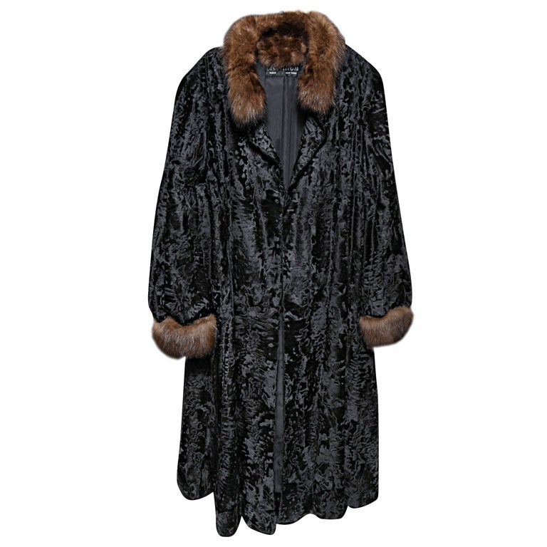 Vintage Fur Coats 66 For Sale on 1stDibs