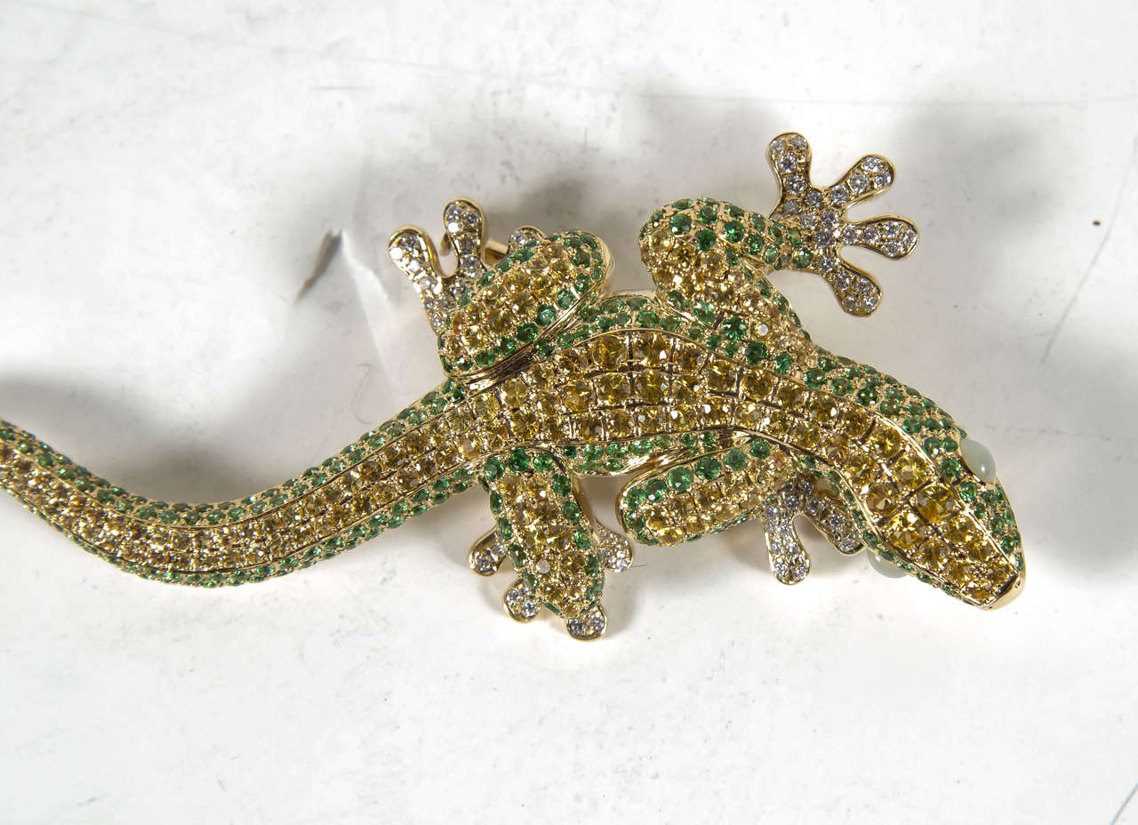 Women's or Men's Cellini Glamorous Emerald Diamond Gold Salamander Brooch