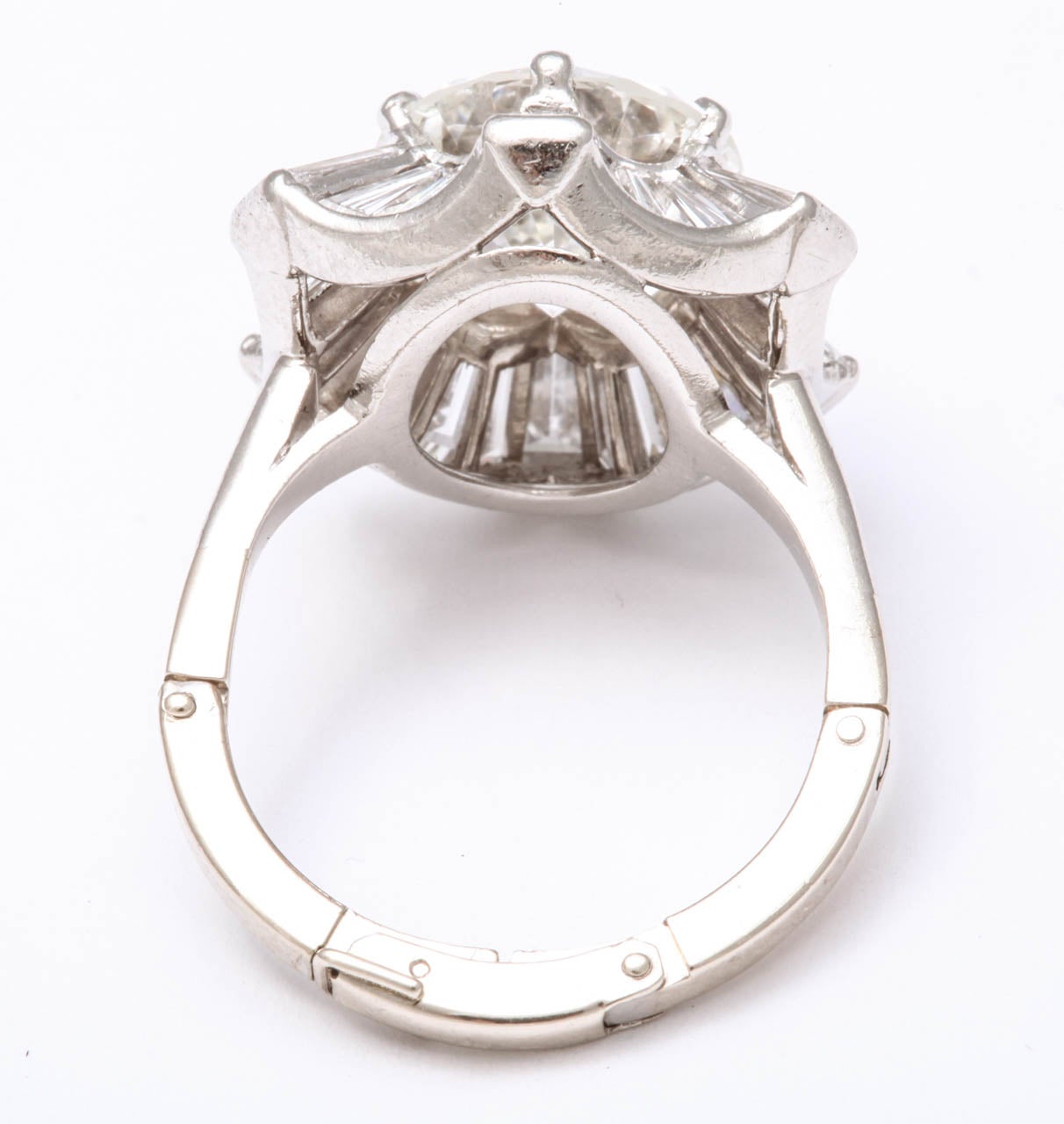 Diamond White Gold Platinum Ring For Sale 1
