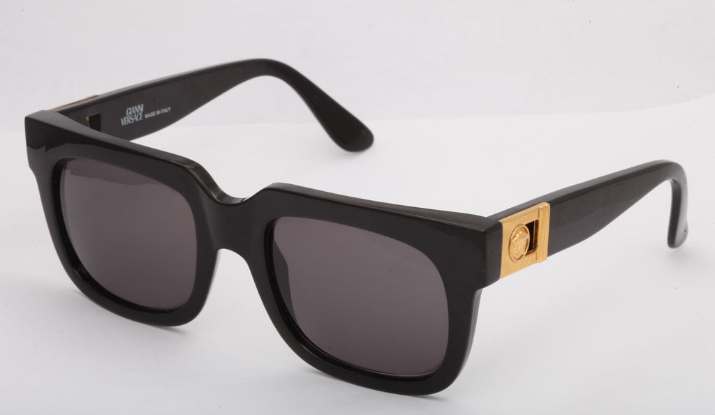 Chic Versace Sunglasses Mod 465/A Col 852.