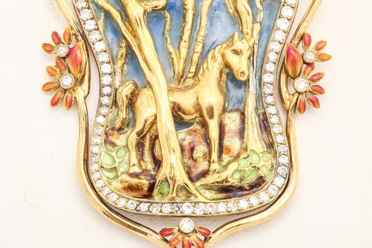 Spectacular Plique-à-Jour Enamel Gold Horse Necklace In New Condition For Sale In TRYON, NC