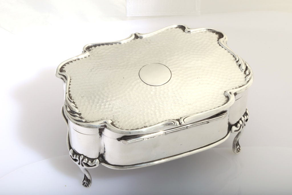 Footed, Hammered Sterling Silver Jewelry Box 4