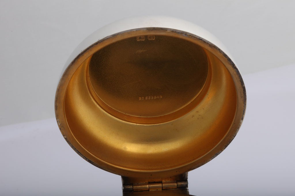 Large Edwardian Style Sterling Silver Bell-Form Inkwell With Hinged Lid In Good Condition For Sale In New York, NY