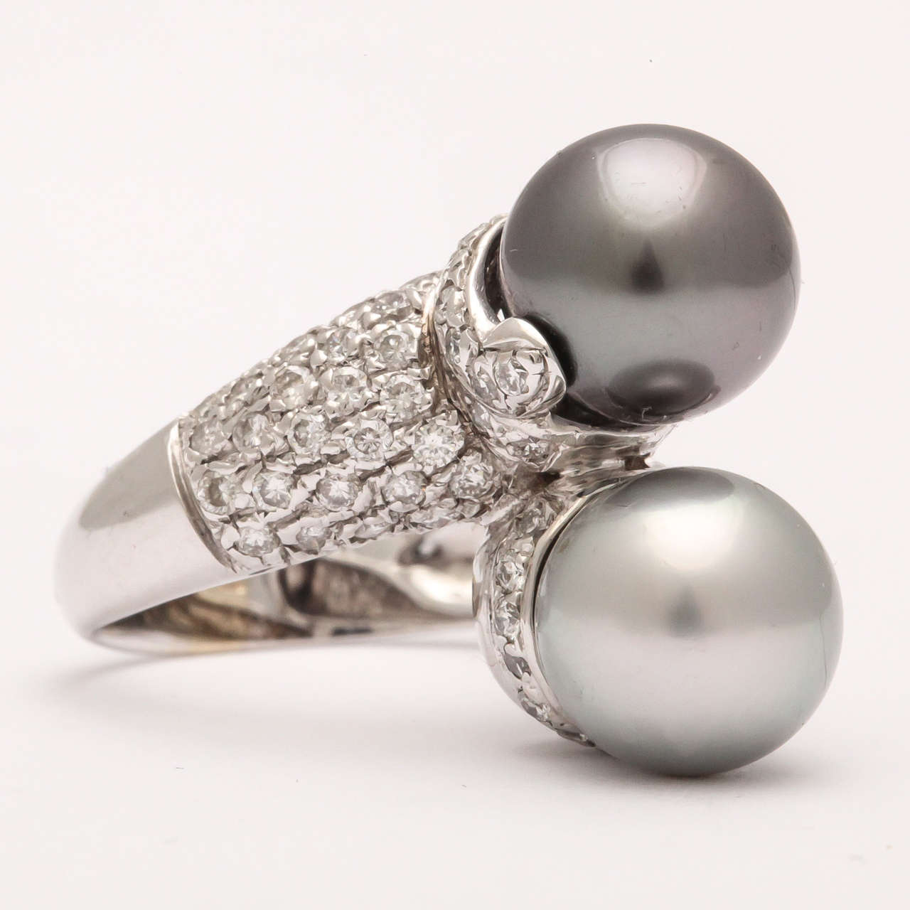 Women's Cross Over Pearl Diamond Gold Ring For Sale