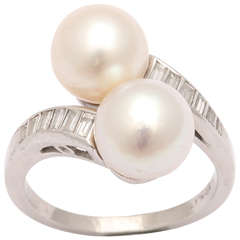 Pearl Graduated Diamond Crossover Baguette Ring