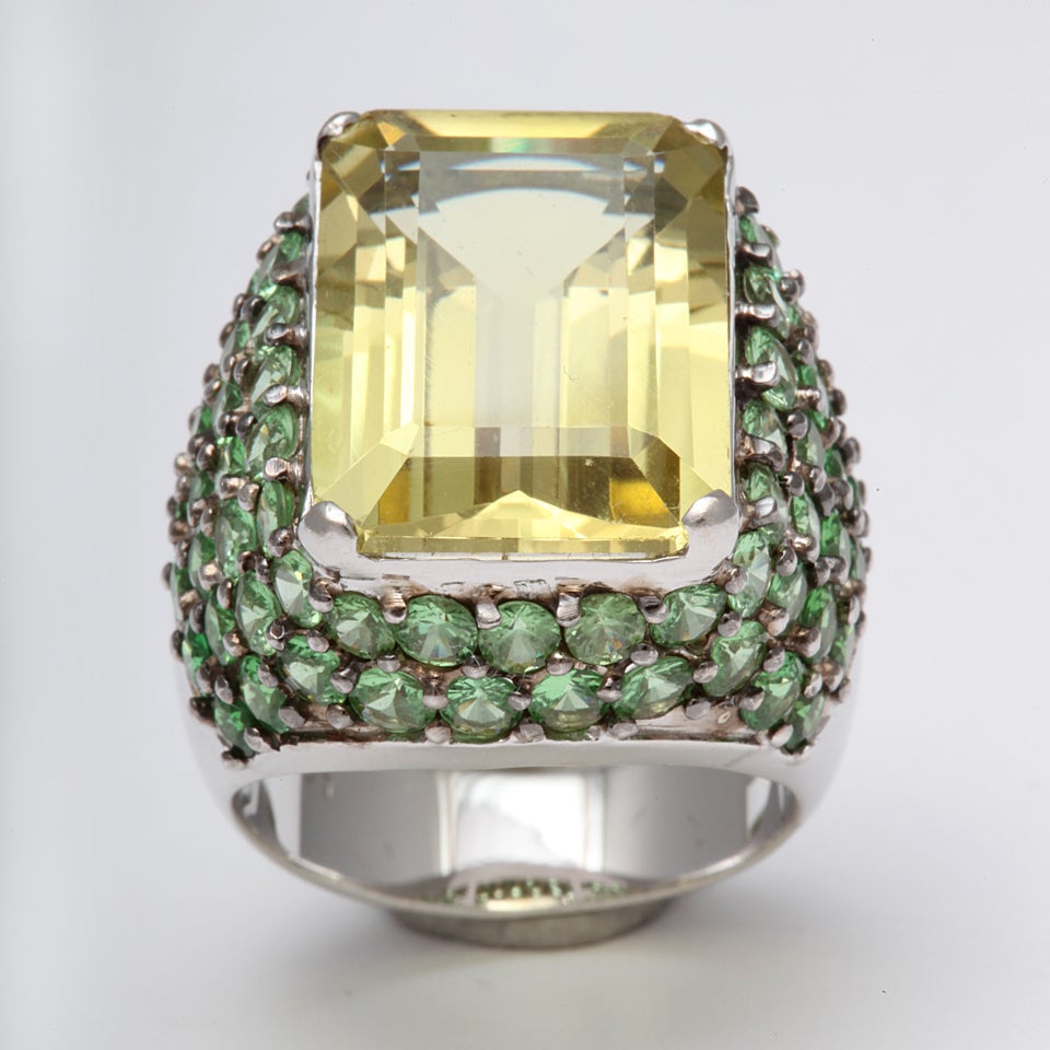 LEMON CITRINE & GRADED TSAVORITE RING For Sale 2