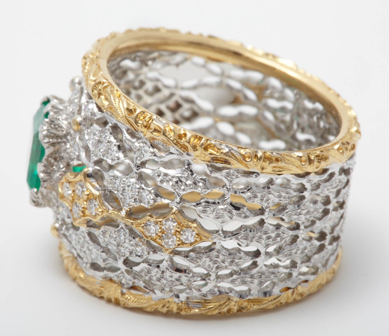 Women's Buccellati Emerald Diamond Gold Dress Ring For Sale