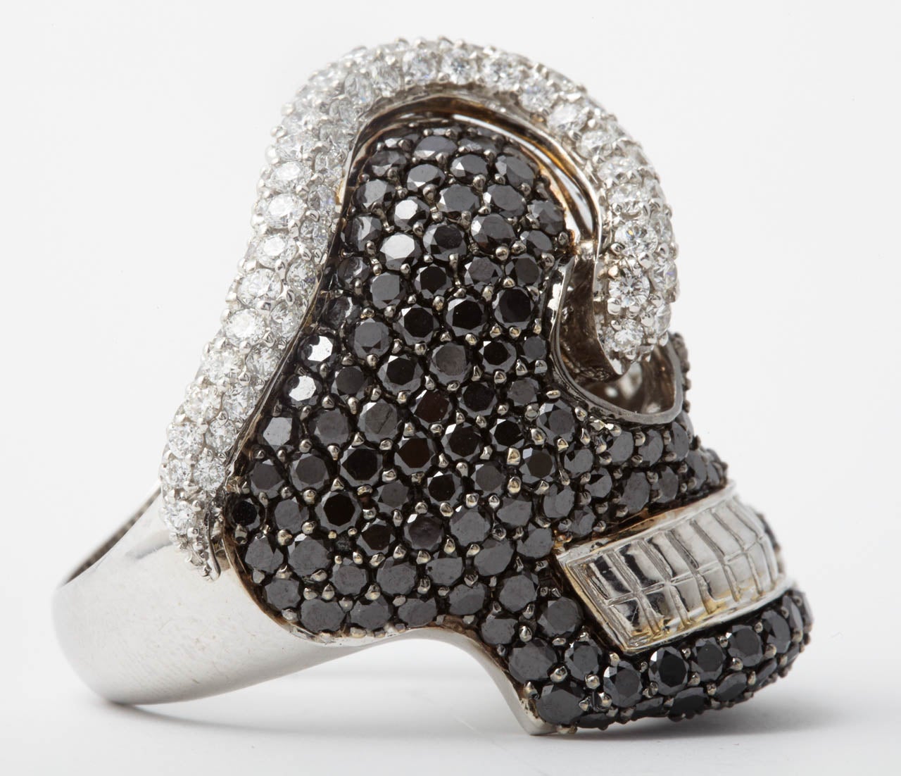 Diamond White Gold Dress Ring In Excellent Condition In Amsterdam, NL