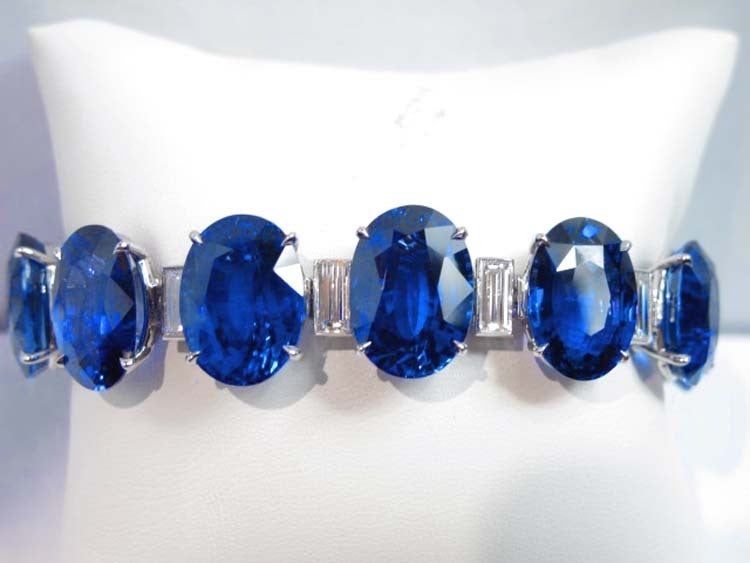 Platinum Diamond Sapphire bracelet.The weight of the sapphire is 118.55 carats and the weight of the diamond is 5.15 carats.