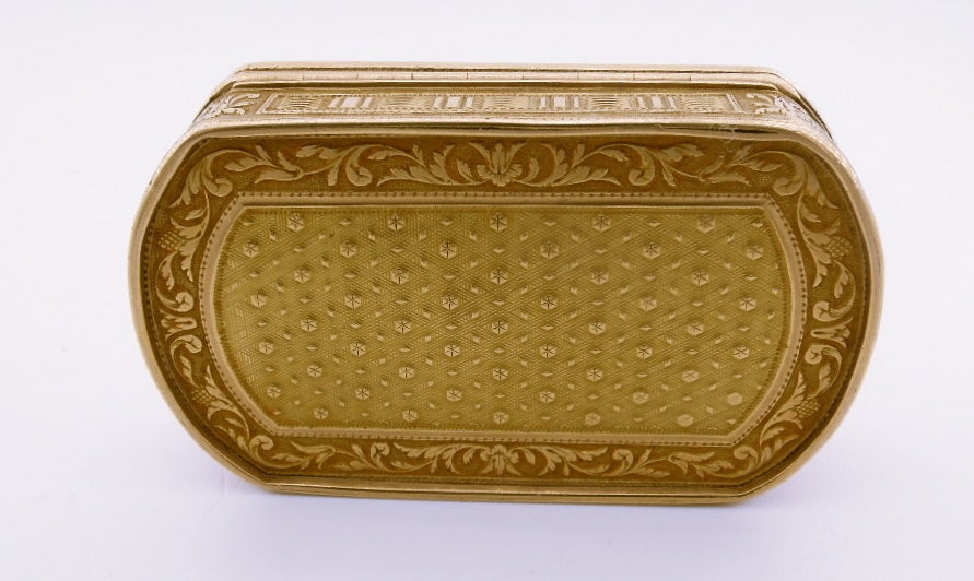 Georgian A XIXth century gold snuff box For Sale
