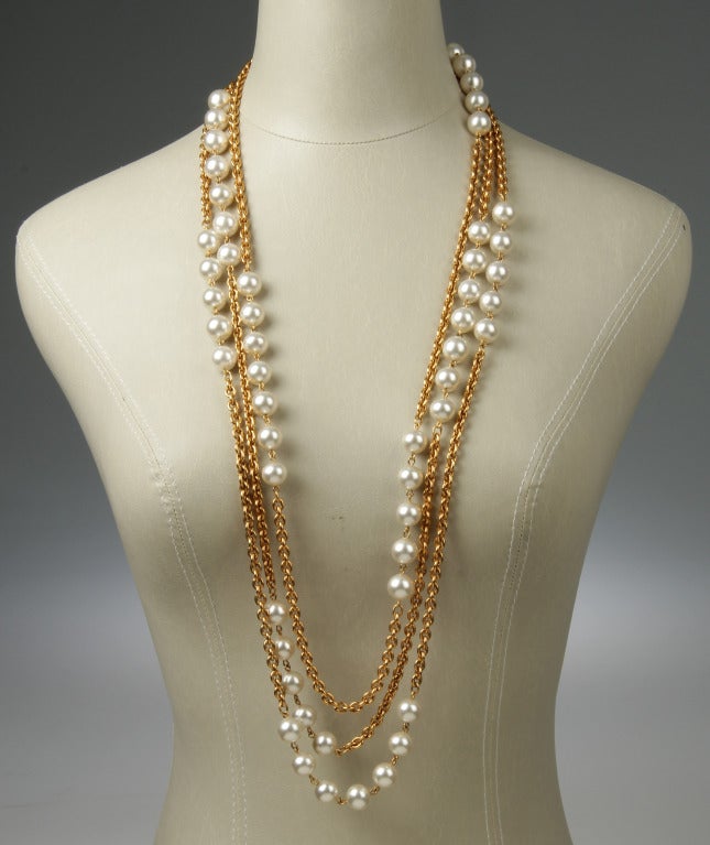 CHANEL Triple Strand Pearl and Link Necklace 2