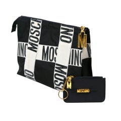 moschino redwall 'print' clutch with coin/key purse