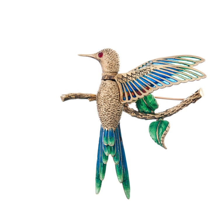 Magnificent Whimsy Plique-a-Jour Enamel Hummingbird Brooch In Excellent Condition In Carmel-by-the-Sea, CA