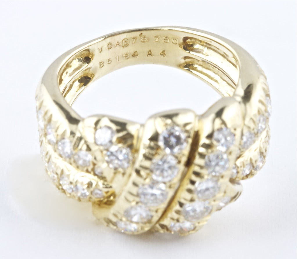Van Cleef & Arpels Diamond Gold Ring 1