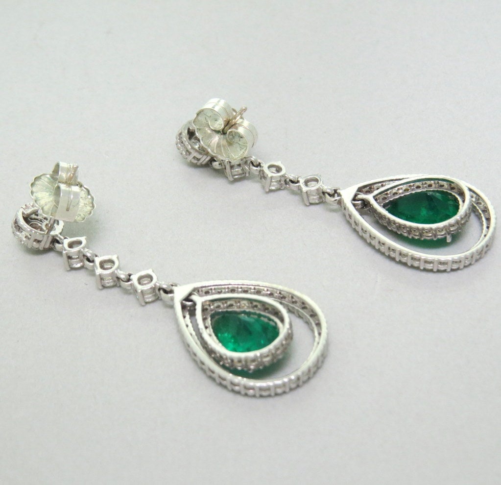 Impressive Emerald Diamond Gold Drop Earrings 3