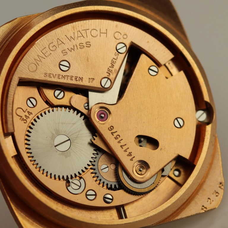 omegasquarewatches