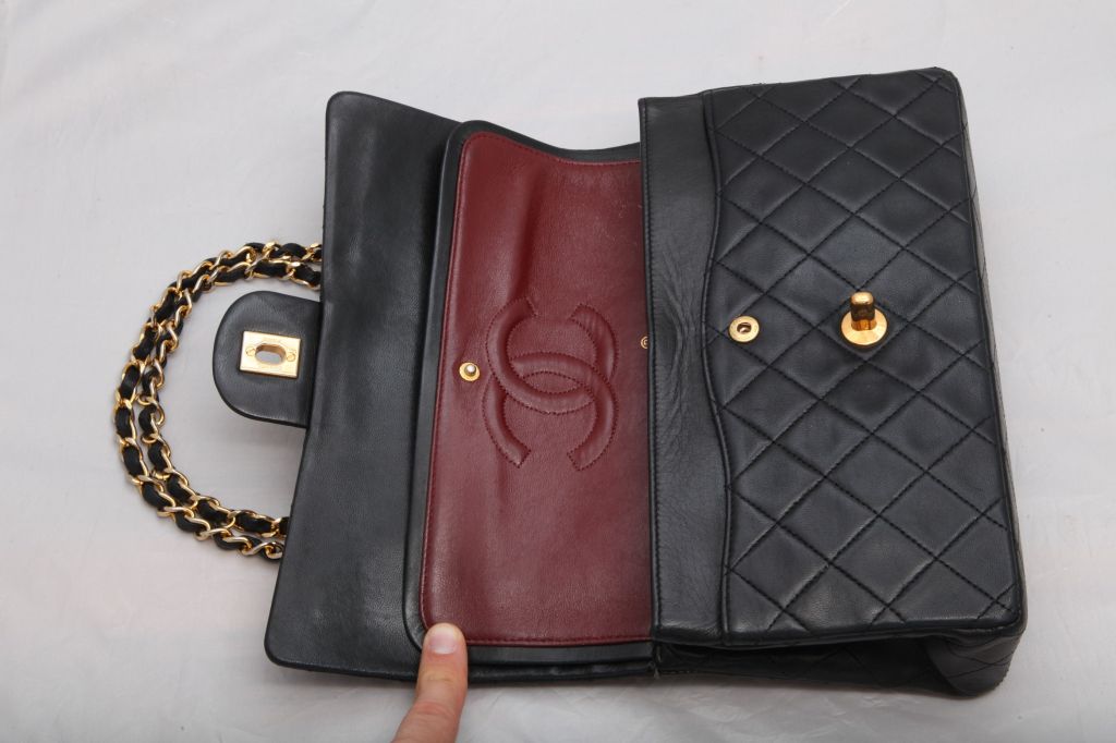 CHANEL CLASSIC QUILTED DOUBLE FLAP 2.55 BAG 4