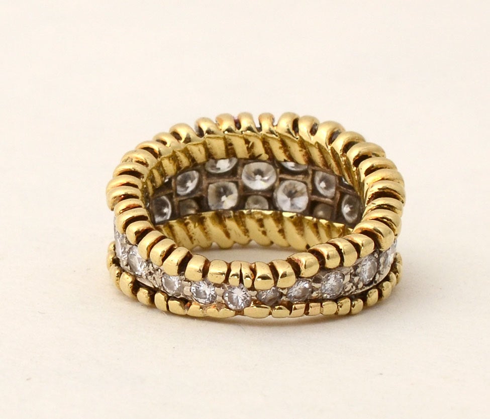 gold band ring with diamond