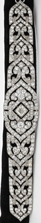 The Age of the Vanderbilts Diamond Black Velvet Choker/Bracelet/Tiara In Excellent Condition For Sale In Los Angeles, CA