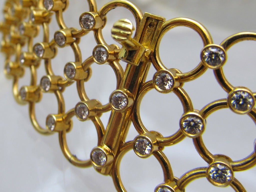 Women's Tiffany & Co     Diamond Gold Necklace