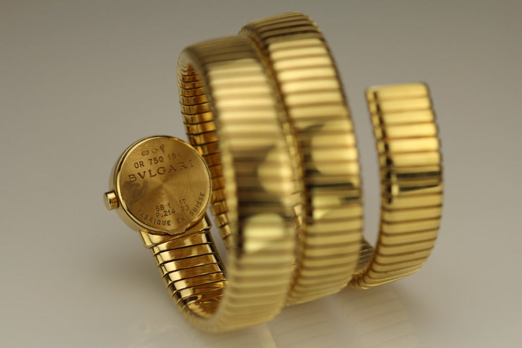 Bulgari Bvlargi Lady's Yellow Gold Tubogas Snake-Form Bracelet Watch circa 1990s In Good Condition In Miami Beach, FL