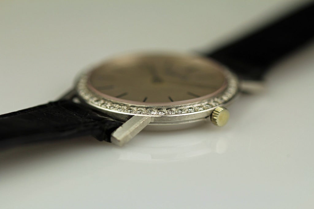 Piaget Lady's White Gold and Diamond Wristwatch circa 2000 In Good Condition In Miami Beach, FL