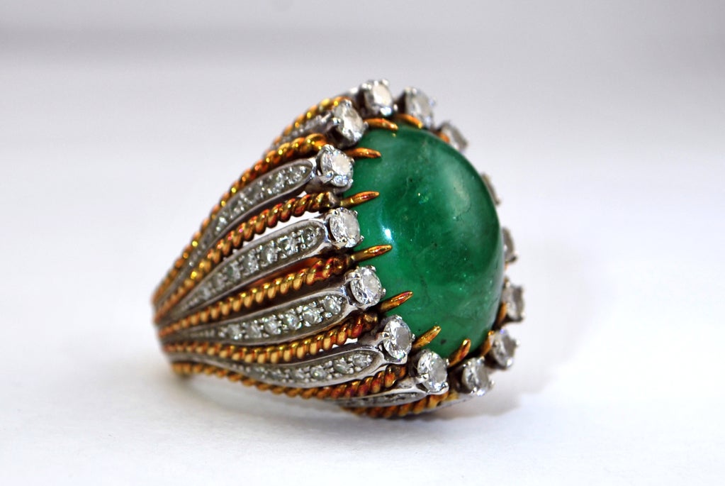 1950's Two Tone Columbian Cabochon Emerald & Diamond Ring For Sale 2