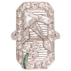Art Deco Platinum and Kite Shape Diamond And Emerald Ring