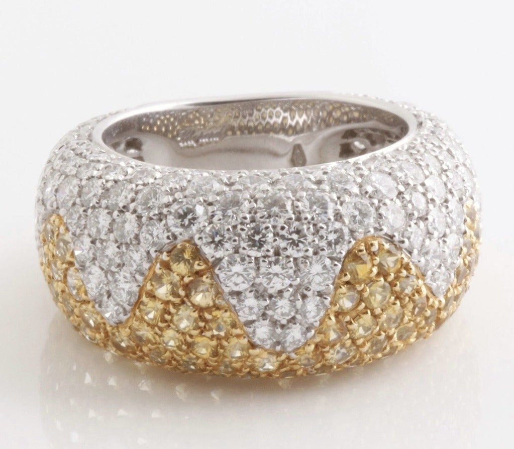 CHOPARD Yellow Sapphire Wave Gold Ring